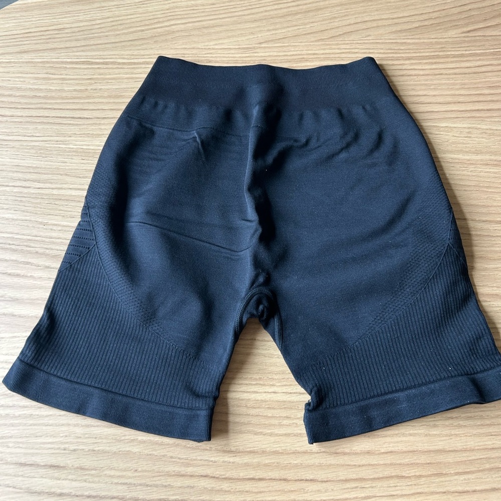 Alphalete biker short